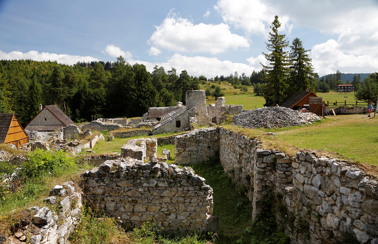 20150724150240_03_slovenskyraj_klastorisko_kartuzianskyklastor.jpg